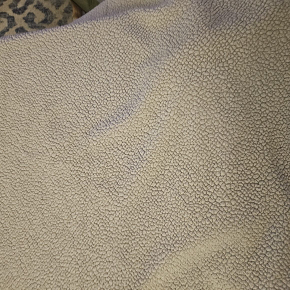 Elephant Baby Blanket - White and Gray - Picture 4 of 6